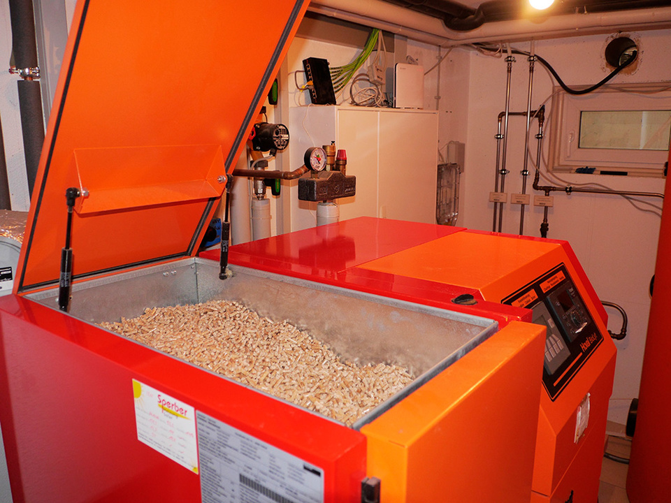 Palletheizung2 bei E-Tech Harrer in Eichstätt